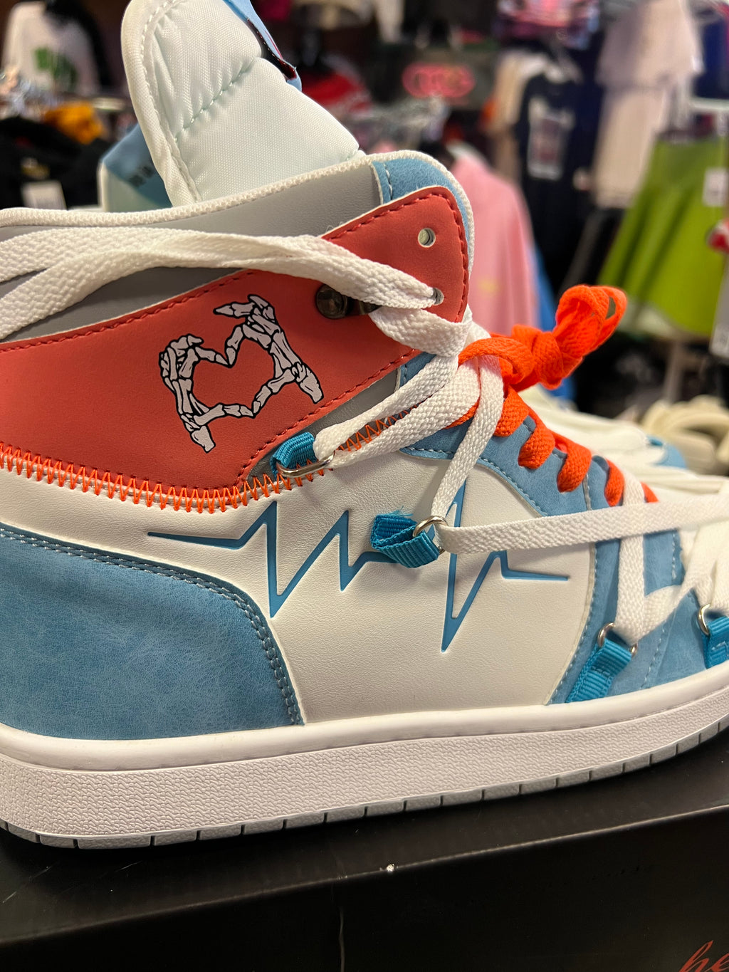 Jlo 2.0s