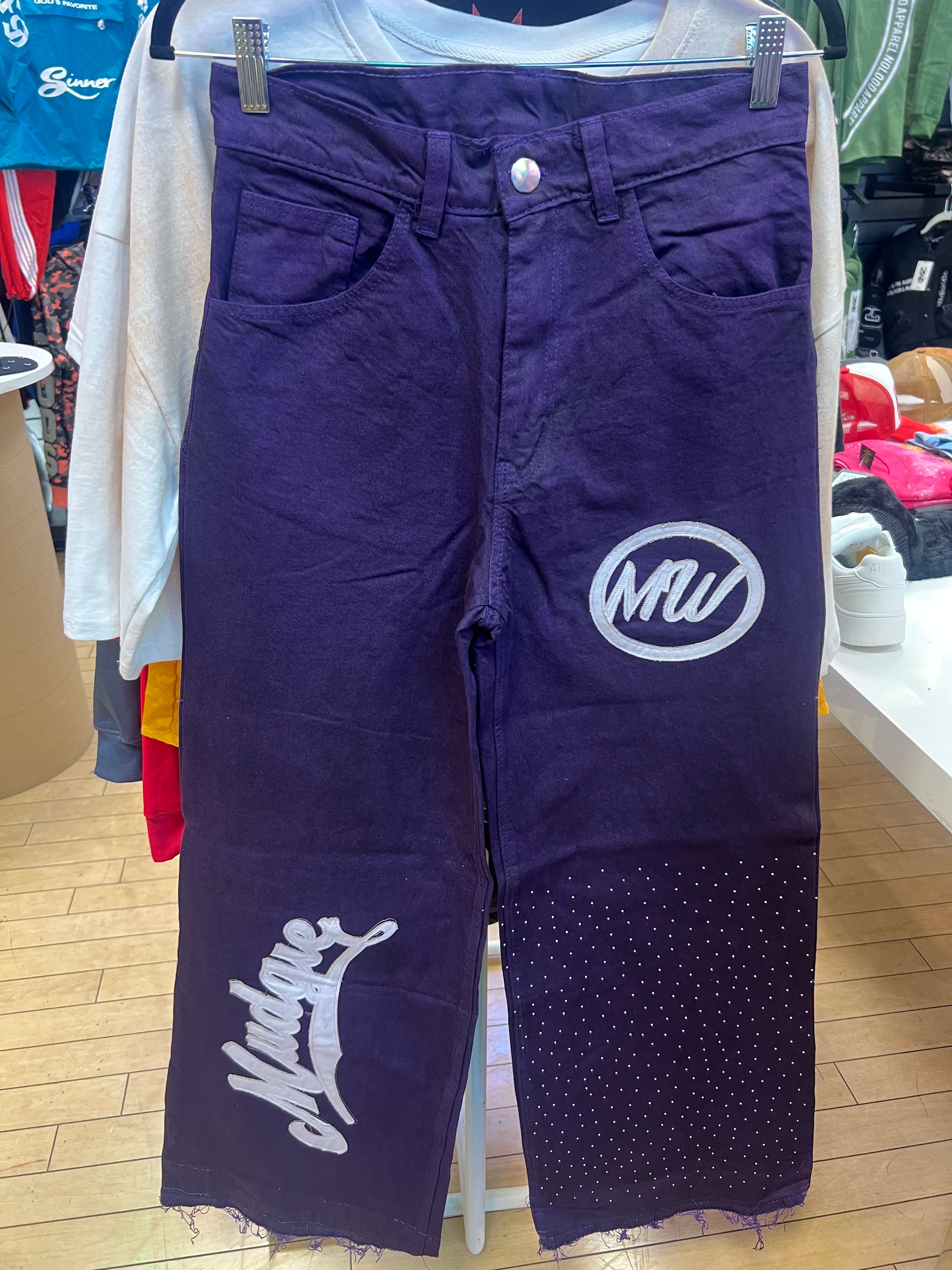 Mudgie Wear Rhinestone Barrel Jeans