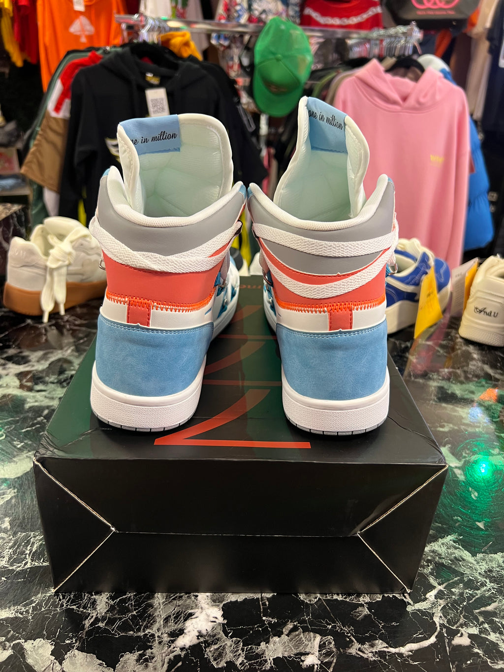 Jlo 2.0s