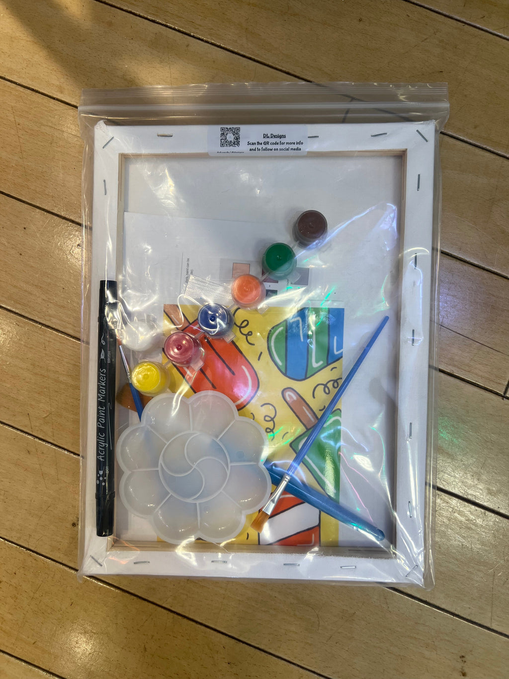 DLD CRE8TIVE ESCAPE PAINT KITS