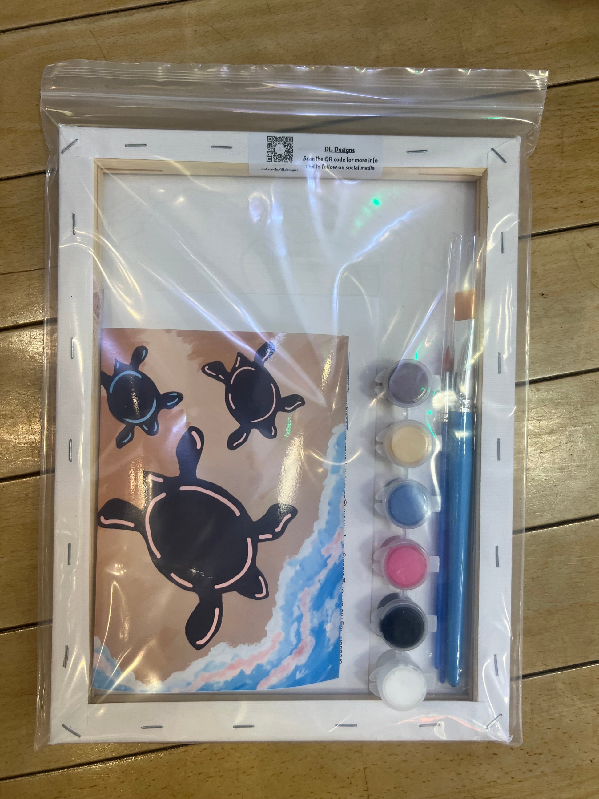 DLD CRE8TIVE ESCAPE PAINT KITS