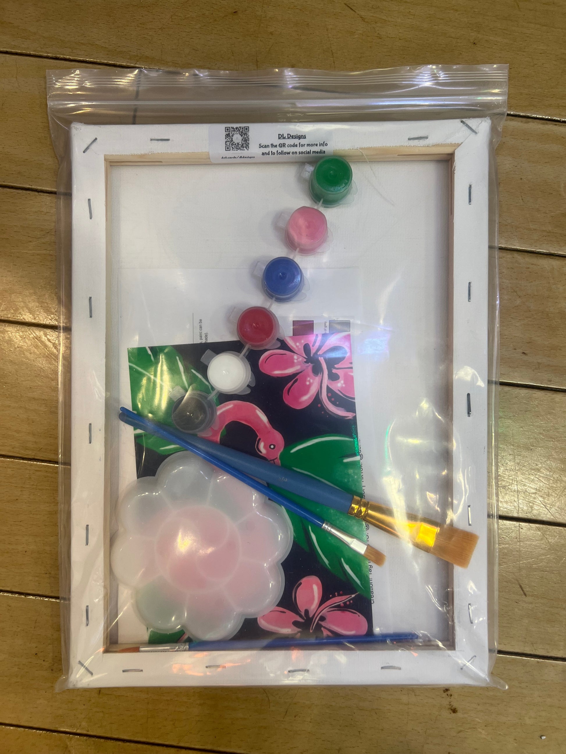 DLD CRE8TIVE ESCAPE PAINT KITS