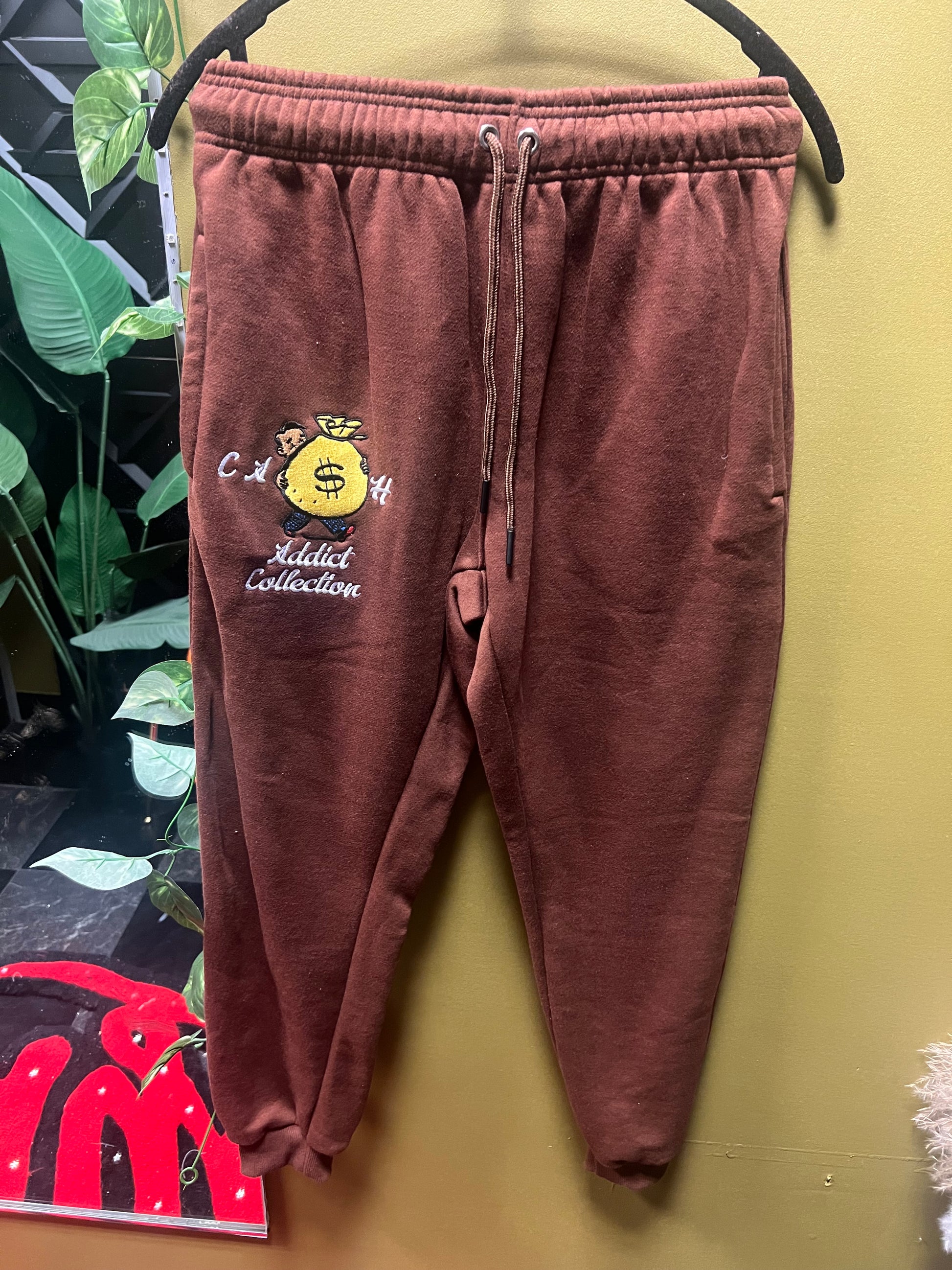 Tryll Apparel Cash Addict Sweatsuit Set